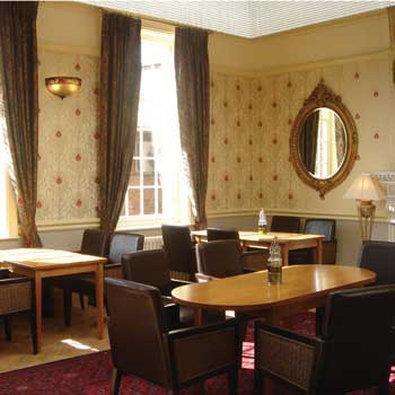 Hotel The Crown 3*