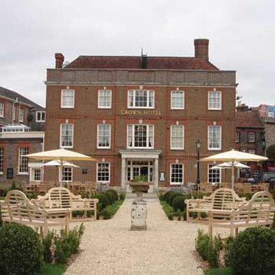 The Crown 3*